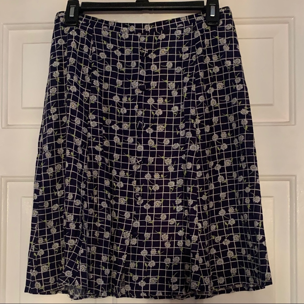 Daisy skirt